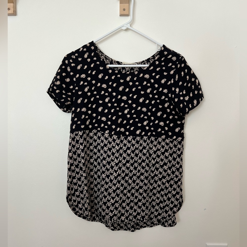 Bohme navy and cream patterned top.
